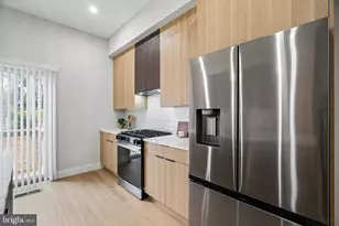 609 E Locust Ave, Philadelphia, PA 19144 - Photo 16
