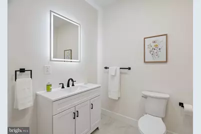 609 E Locust Avenue, Philadelphia, PA 19144 - Photo 32