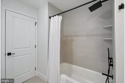 609 E Locust Avenue, Philadelphia, PA 19144 - Photo 28