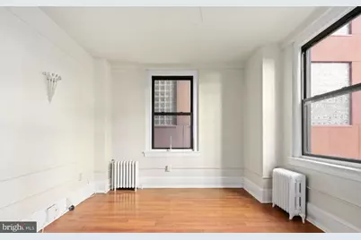1324 Locust Street #619, Philadelphia, PA 19107 - Photo 4