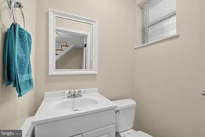 2405 S Warnock Street, Philadelphia, PA 19148 - Photo 28