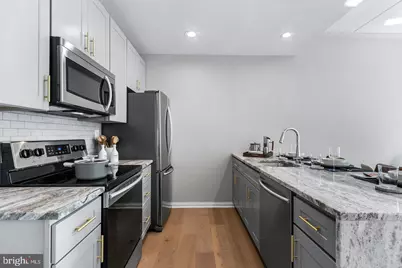 60 N 23rd Street #1106, Philadelphia, PA 19103 - Photo 2