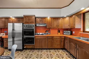 917 Wolf St, Philadelphia, PA 19148 - Photo 10