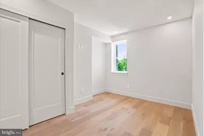 1416 E Susquehanna Avenue, Philadelphia, PA 19125 - Photo 16