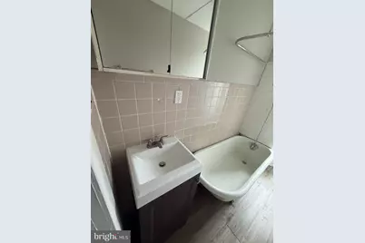 238 W Abbottsford Avenue, Philadelphia, PA 19144 - Photo 10