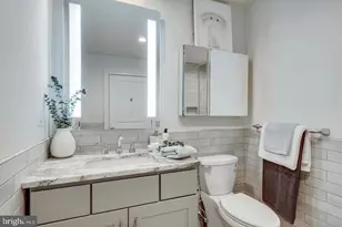 30 N 23rd St, Philadelphia, PA 19103 - Photo 8