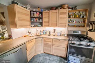 1109 N 3rd St, Philadelphia, PA 19123 - Photo 10