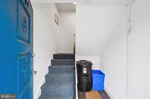 409 Naomi St, Philadelphia, PA 19128 - Photo 4