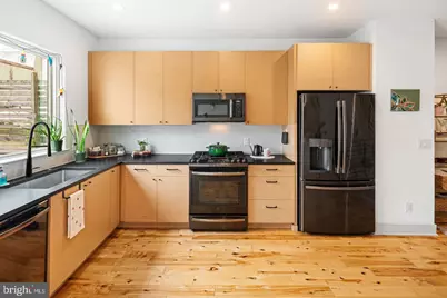 2031 E Firth Street, Philadelphia, PA 19125 - Photo 10