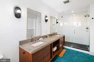 2031 E Firth St, Philadelphia, PA 19125 - Photo 28