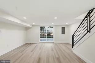 649 Lawler St, Philadelphia, PA 19116 - Photo 48