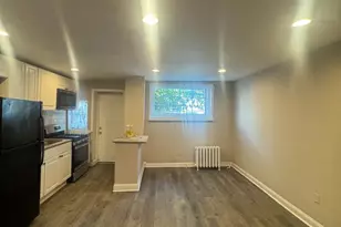5577 Blakemore St, Philadelphia, PA 19138 - Photo 4