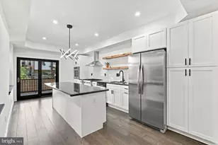 531 S 55th St, Philadelphia, PA 19143 - Photo 8
