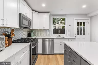 528 Pierce Street, Philadelphia, PA 19148 - Photo 12
