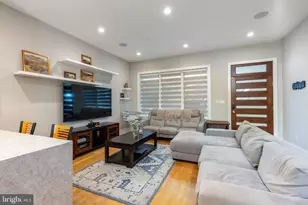 758 S Reese St, Philadelphia, PA 19147 - Photo 8