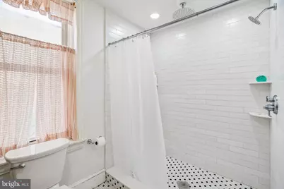 2330 N 7th Street, Philadelphia, PA 19133 - Photo 32