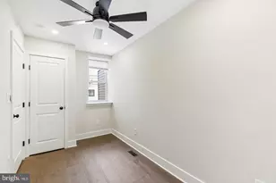 219 Daly St, Philadelphia, PA 19148 - Photo 18