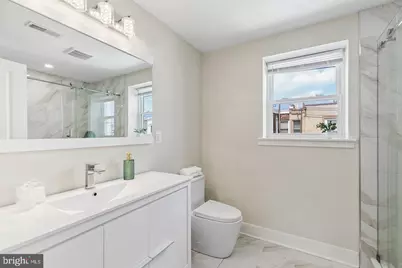 219 Daly Street, Philadelphia, PA 19148 - Photo 10