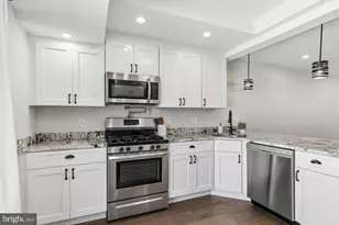 219 Daly St, Philadelphia, PA 19148 - Photo 4