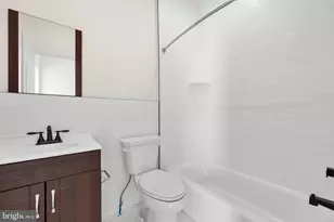 7513 Dicks Ave, Philadelphia, PA 19153 - Photo 4