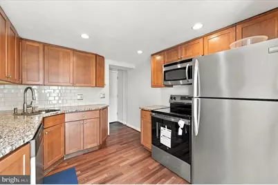 2318 S Bouvier Street, Philadelphia, PA 19145 - Photo 6