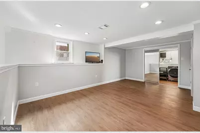 915 Lomond Lane, Philadelphia, PA 19128 - Photo 28
