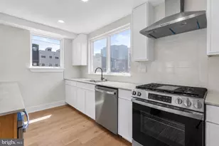 1342 S Woodstock St, Philadelphia, PA 19146 - Photo 8