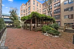 301 Race St, Philadelphia, PA 19106 - Photo 26