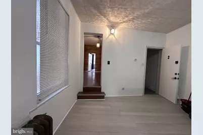 909 S 8th Street #2ND FL, Philadelphia, PA 19147 - Photo 4