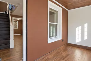 611 E Thayer St, Philadelphia, PA 19134 - Photo 2