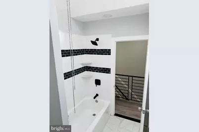 2559 S Shields Street, Philadelphia, PA 19142 - Photo 12