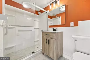 2401 Pennsylvania Ave, Philadelphia, PA 19130 - Photo 20