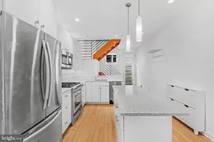 966 N Leithgow St, Philadelphia, PA 19123 - Photo 4