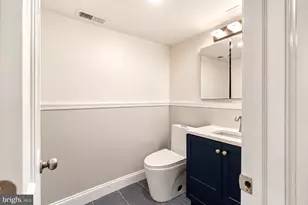 5813 Cobbs Creek Pkwy, Philadelphia, PA 19143 - Photo 46