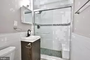 4247 Locust St, Philadelphia, PA 19104 - Photo 28