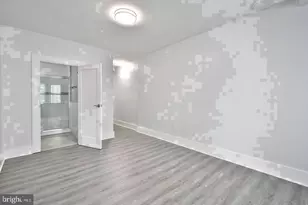 4247 Locust St, Philadelphia, PA 19104 - Photo 32