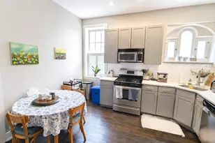 2200 Pine St, Philadelphia, PA 19103 - Photo 4