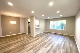 9242 Jamison Ave, Philadelphia, PA 19115 - Photo 8