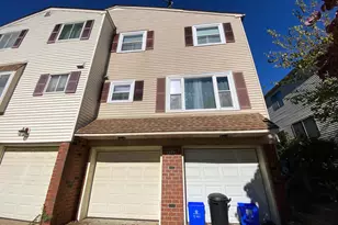 9242 Jamison Ave, Philadelphia, PA 19115 - Photo 2