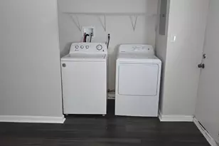 2066 Larue St, Philadelphia, PA 19124 - Photo 16