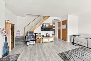 12018 Waldemire Dr, Philadelphia, PA 19154 - Photo 2