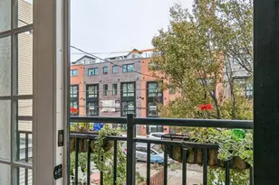 822 N 19th St, Philadelphia, PA 19130 - Photo 16