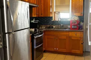 2620 S Franklin St, Philadelphia, PA 19148 - Photo 2
