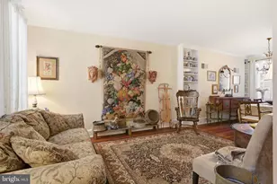 319 S Hicks St, Philadelphia, PA 19102 - Photo 8