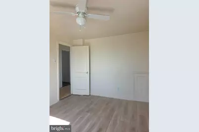 648 E Carver Street, Philadelphia, PA 19120 - Photo 2
