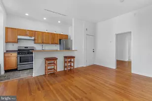 2306 Spruce St, Philadelphia, PA 19103 - Photo 4