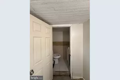 2627 S Dewey Street, Philadelphia, PA 19142 - Photo 6