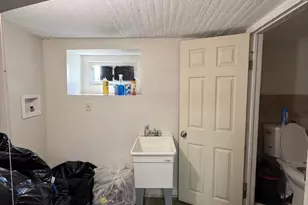 2627 S Dewey St, Philadelphia, PA 19142 - Photo 26