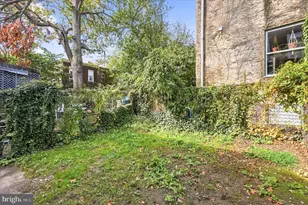 632 S 52nd St, Philadelphia, PA 19143 - Photo 36