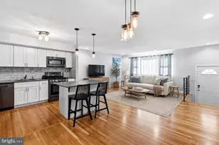 3383 S Keswick Rd, Philadelphia, PA 19114 - Photo 8